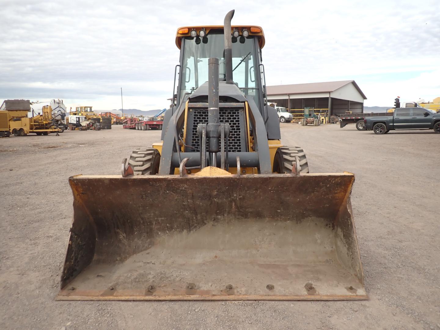 ./imagenes/INVOICE/2019/16543/RETROEXCAVADORA JOHN DEERE_310SJ (33).JPG
